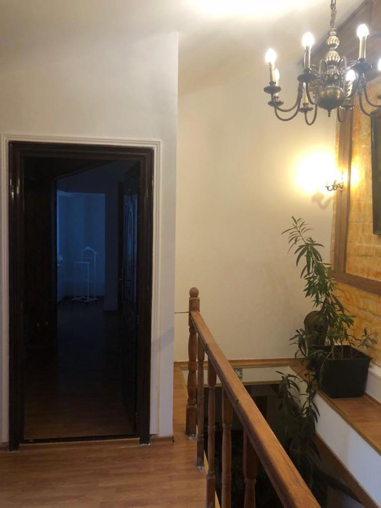 Nonna Mia Hotel Бухарест Екстер'єр фото
